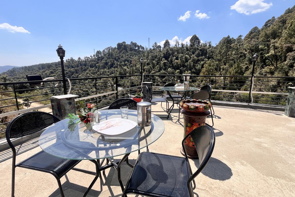Roof top dinning
