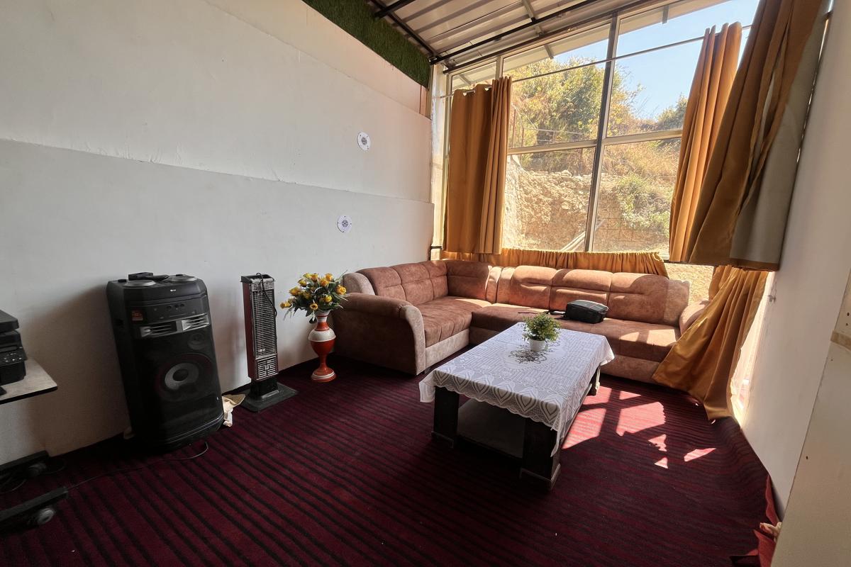Sitting Area